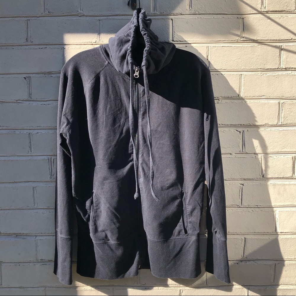 EUC Tek Gear Yoga Size L Sweatshirt